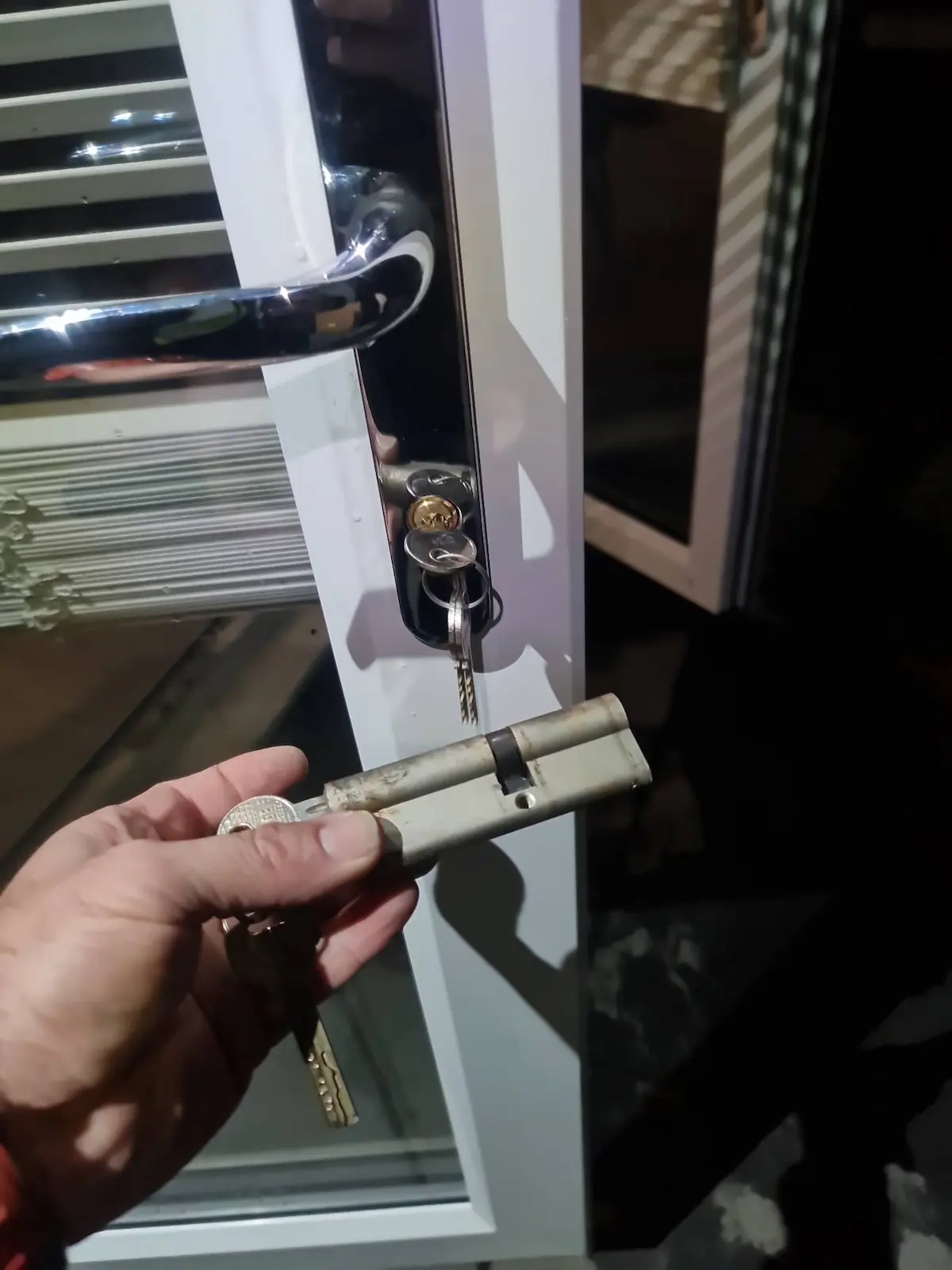 Residential locksmith support for a Westminster flat entrance